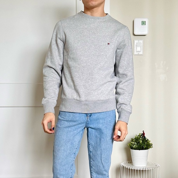 Tommy Hilfiger Crewneck Sweater - Picture 1 of 3